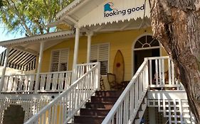 Looking Good Surf House San Juan del Sur